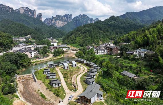 开发旅游优质新产品张家界武陵源区域经济高质量发展